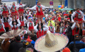 Steher Mädchen am Köln Karneval - flickr-User: RuckSackKruemel - CC BY 2.0 / Zum Vergrößern auf das Bild klicken